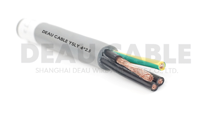應用安裝范圍適用于干燥或潮濕的室內，無強應力緩釋或強制引導的偶爾運動下的安裝，以及工業使用環境下的偶爾彎曲移動場合，如機床、木工、磨床等。還被廣泛應用于工業機械設備，傳輸傳送控制系統，各種工業傳感器，檢測儀器儀表，電子器械，家用電器，機電，廚房等設備，用于環境惡劣防油等場合的電源，信號連接